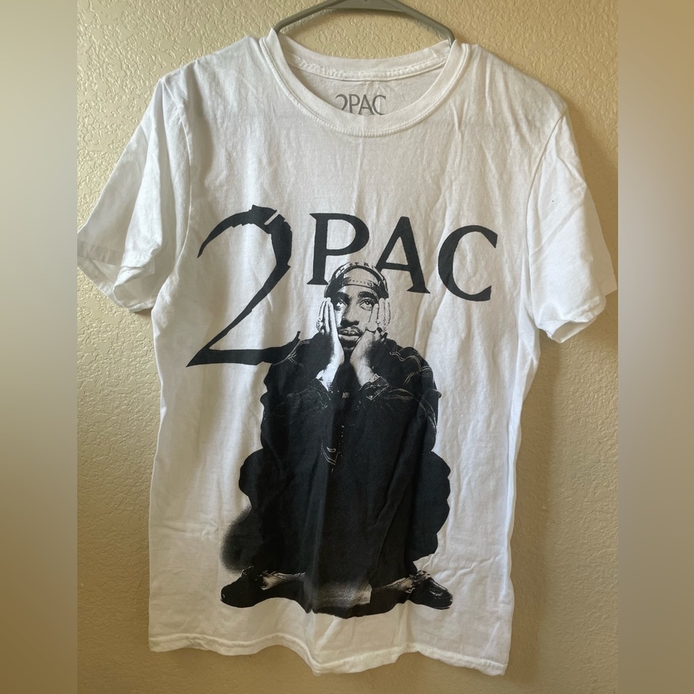 Like New! 2Pac T-Shirt